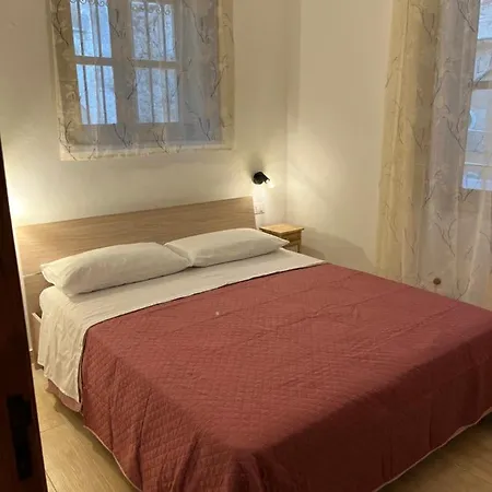Spinuzza Deluxe Apartment Cefalu
